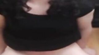 Hands free crossdresser cum 2