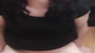 Hands free crossdresser cum 2