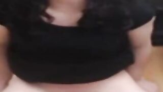 Hands free crossdresser cum 2