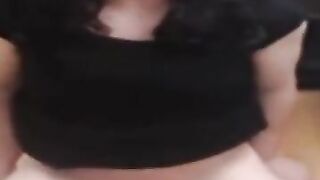 Hands free crossdresser cum 2