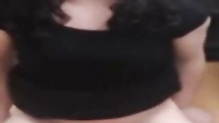 Hands free crossdresser cum 2