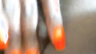 black girl playing with her clit