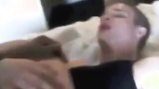 Negrao destruidor de cu de moleque