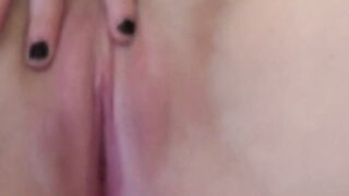 My First Porn Video Ever (Also my first squirt ever) [Age 22, 2014]