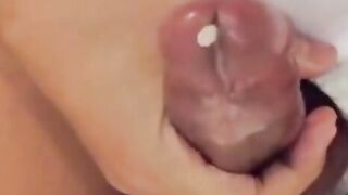Young Crossdresser Shooting Cum