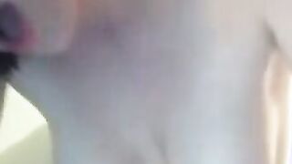 girls show pussy in webcam