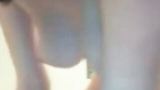 girls show pussy in webcam