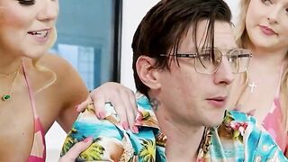 It’s Spring Break, And River And Jill Just Want To Hang Out And Fuck Around With Thei