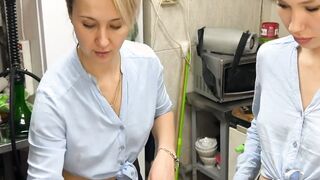 Fantastic Sexy brunette Alluring act