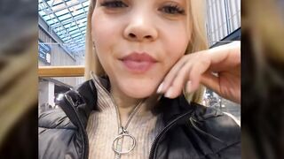 Striking Hot brunette streamer Online free porn