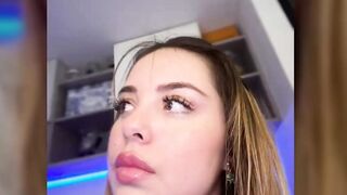 Exceptional Live brunette model Free erotic chat