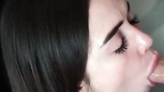 Blonde WetMalons fucks a guy in the pussy