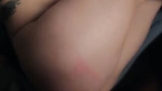 The male smeared his dick with honey to fuck a young girl