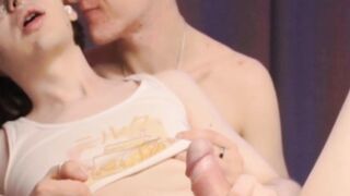 Hot And Sensual Cock Sucking Of Guy To A Shemale