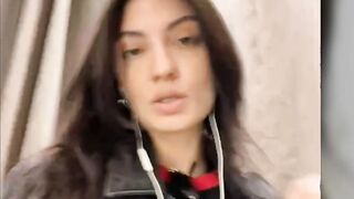 Striking Brunette camgirl Online porn shows