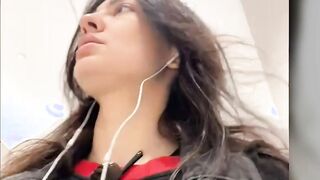 Striking Brunette camgirl Online porn shows