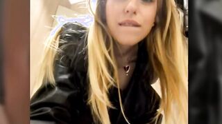 It is that simple to become close to her—watch, click, connect! Exceptional