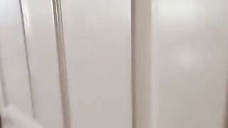 Killergram Aaliyah Ca Pelle in bukkake blow bang at the sex cinema