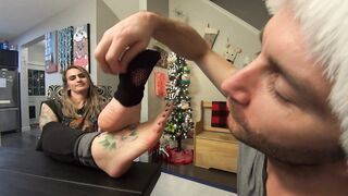 Worshipping Mrs. Clause Sweaty & Voluptuous Toes! (FULL Film) HD