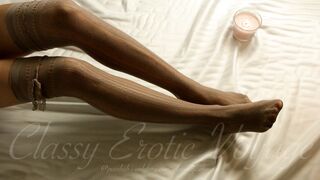 TIGHTS AND OIL ON AMAZINGLY HOT TOES