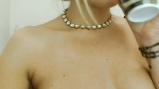 Meet Her Live and Chat Away - Its Just a Click! Striking