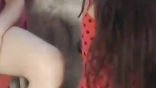 Casal novinho amadora fudendo e chupando ao ar livre