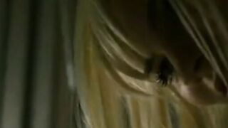 Martine Johansen - Varg Veum-Skrivet på væggen (2010)