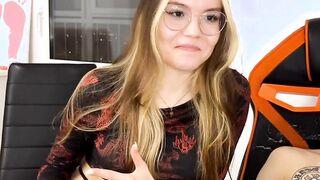 See Her Here? Talk to her live and honestly—shes only a click away! Exceptional 4
