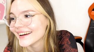 See Her Here? Talk to her live and honestly—shes only a click away! Exceptional 4
