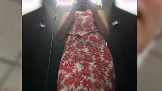 It is really simple to get close to her: just watch, click, and connect! Fantastic 2