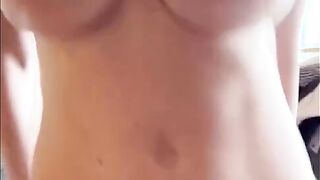 She has the best body , leakwave