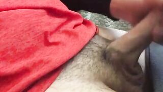 Amateur Guy Masturbates on Webcam