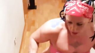 Sex mit reifer Frau aus dem Fitniss Studio