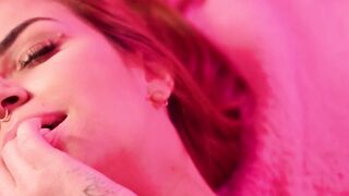 All the intimacy of the little redhead who got her wet pussy.