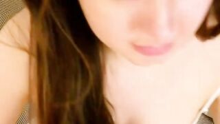 See Her Here? Chat Live and Get Real—She is Just a Click Away! Amazing 5