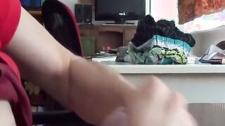 Skinny Twink Cums Hard