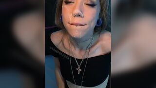Sofia Milf iCherrycoochi Littlesecretdesire - sexonly.top