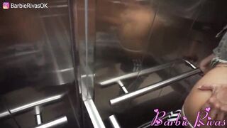 POV Jizzed anal a mi vecina en el elevador