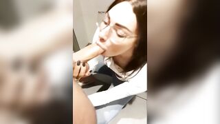 SNAPCHAT WOMEN GIVES ORAL SEX TO HER BOSS WHILE ON COFFEE BREAK