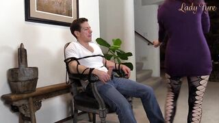 Handyman Handsmother with Gloves FULL VID executrix fem domina