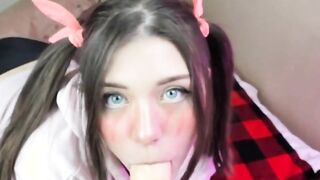 Hardcore BDSM Babe: Deep Throat, Vibrator & Finger Play
