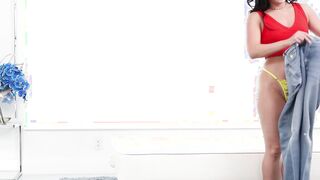 QueenRaven3 remi kawamura keira croft - sexonly.top