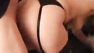 Hubsches Camgirl verfuhrt den Techniker
