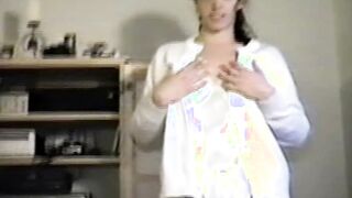 carla gives a lingerie and pussy show