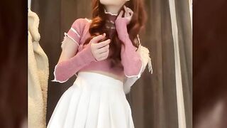 Meet Her Live and Chat Away - Its Just a Click! Striking 7