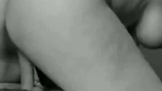 Deutsche Amateurin mit dicken Titten, POV, Cumshot