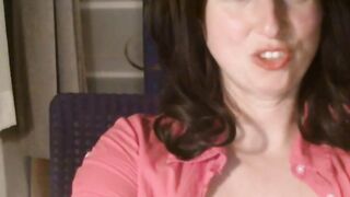 Connect with her live! Shes just a click away from your screen for a real-time conversation. Sensational 6