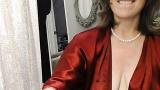 See Her Here? Talk to her live and honestly—shes only a click away! Amazing 4