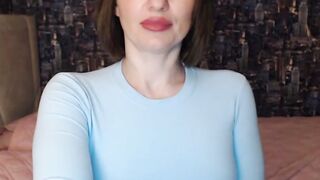Connect with Her Live Now - Just One Click Away! Striking 4