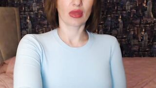 Connect with Her Live Now - Just One Click Away! Striking 4